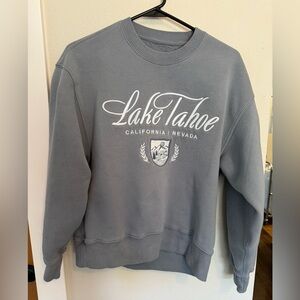 Abercrombie & Fitch | Soft AF Lake Tahoe sweatshirt